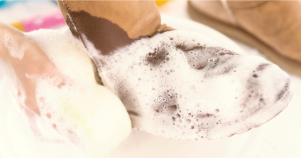 プロが行う靴の手洗い